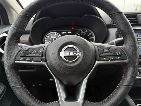 New 2025 Nissan Versa SR w/ Trunk Package image 21