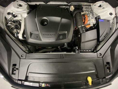 Used 2016 Volvo XC90 T8 Inscription AWD/4WD image 22