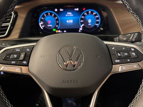 New 2026 Volkswagen Atlas SE image 23