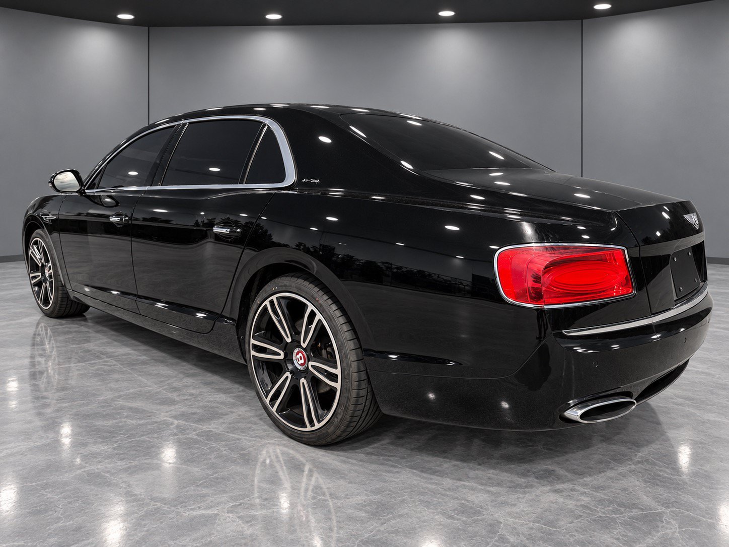 Used 2014 Bentley Flying Spur W12 AWD/4WD image 3