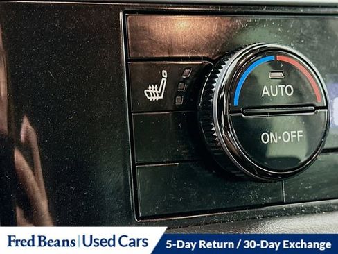 Used 2024 Nissan Pathfinder SL AWD/4WD image 27