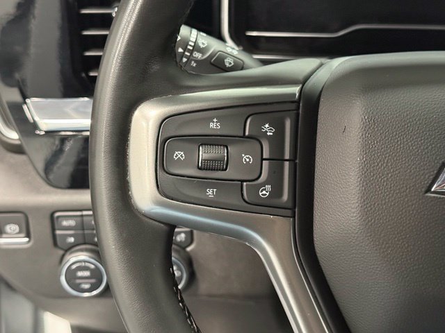 Used 2024 Chevrolet Silverado 2500 LTZ AWD/4WD image 16