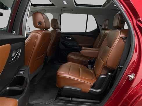 Used 2018 Chevrolet Traverse High Country w/ LPO, 'HIT The Road' Package image 30