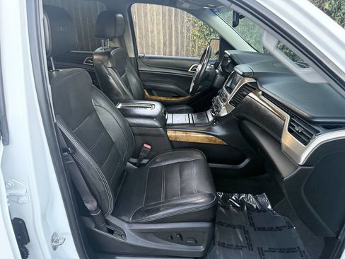 Used 2017 GMC Yukon Denali image 14