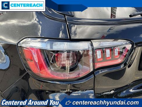 Used 2021 Jeep Compass Latitude AWD/4WD image 8