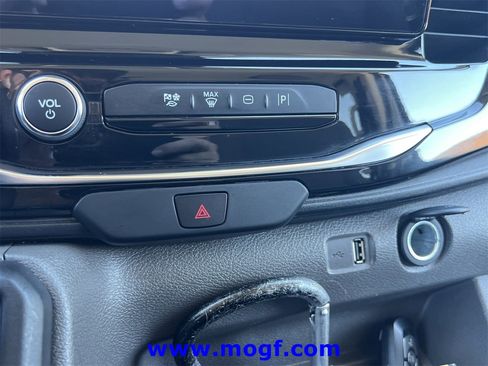 Used 2024 Ford Transit 350 XLT image 9