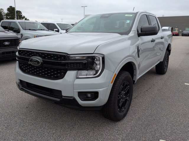 New 2026 Ford Ranger XLT w/ Equipment Group 301A High AWD/4WD image 8