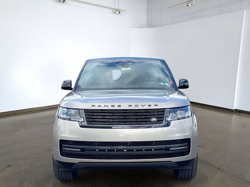 New 2026 Land Rover Range Rover Long Wheelbase SE AWD/4WD image 2