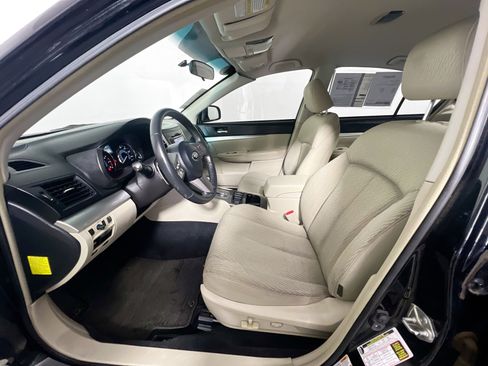 Used 2010 Subaru Legacy 2.5i Premium image 14