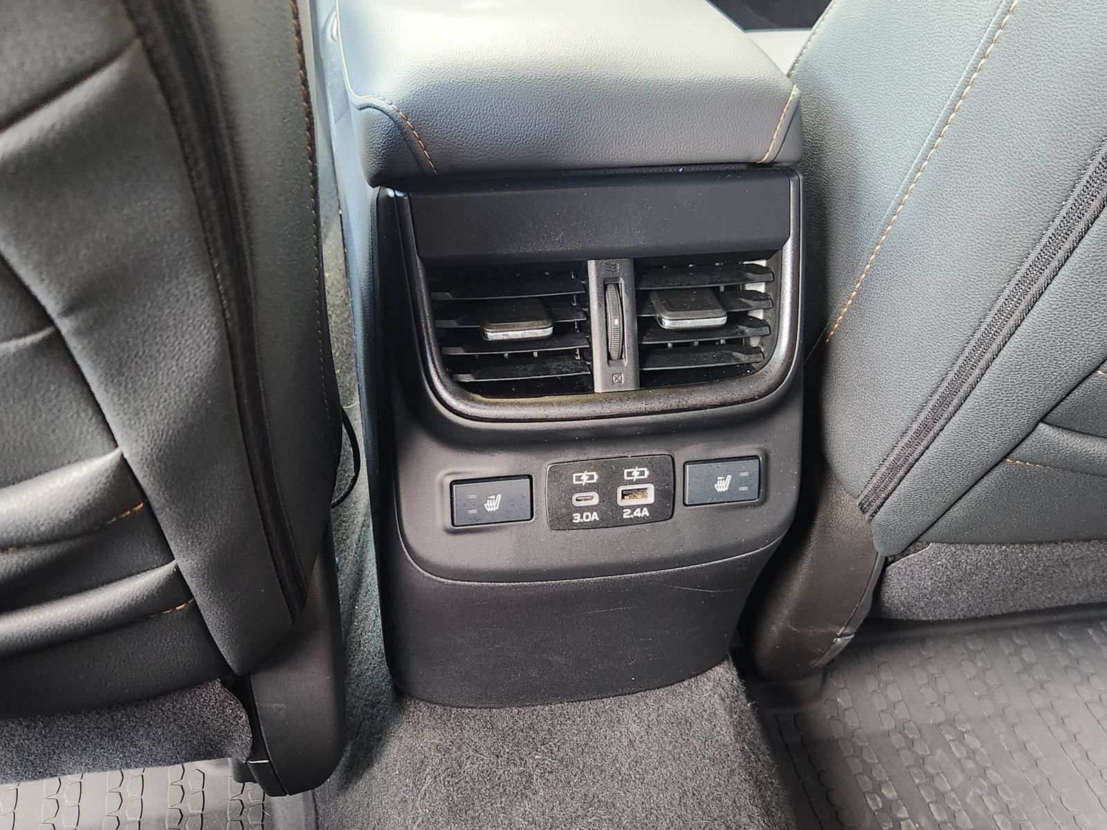 Used 2024 Subaru Outback Wilderness AWD/4WD image 29