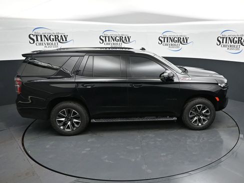 Used 2023 Chevrolet Tahoe Z71 w/ Luxury Package AWD/4WD image 16