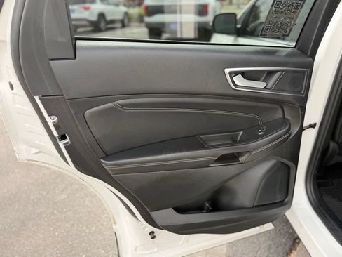 Used 2023 Ford Edge Titanium w/ Equipment Group 301A AWD/4WD image 22