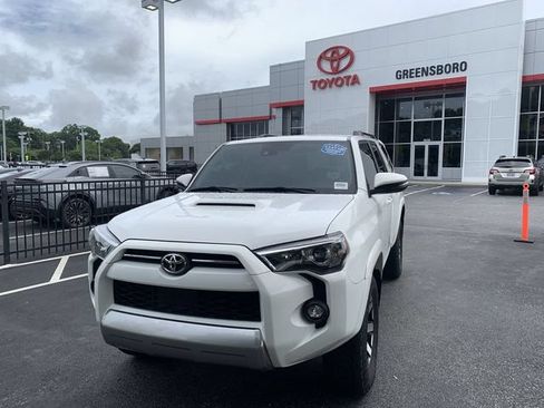Certified 2021 Toyota 4Runner TRD Off-Road Premium AWD/4WD image 1