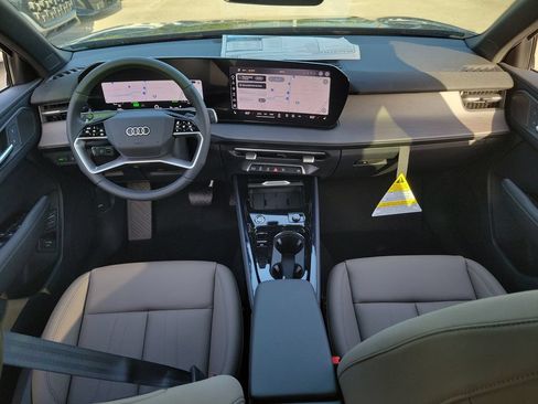 New 2026 Audi Q3 quattro 2.0T AWD/4WD image 23