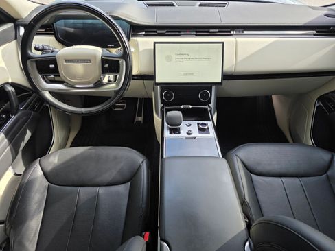 Certified 2023 Land Rover Range Rover Long Wheelbase SE AWD/4WD image 4
