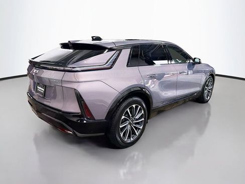 Certified 2024 Cadillac Lyriq Sport AWD/4WD image 9