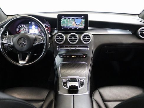 Used 2018 Mercedes-Benz GLC 300 4MATIC Coupe image 10