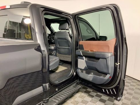 Used 2023 Ford F150 Lariat w/ Equipment Group 502A High image 31