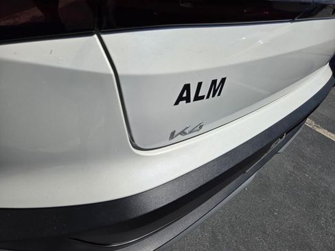 Used 2025 Kia K4 FWD image 4