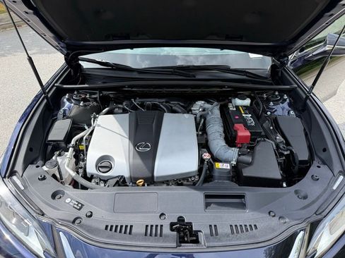 Certified 2023 Lexus ES 350 w/ Premium Package FWD image 16