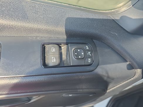 Used 2024 Mercedes-Benz Sprinter 2500 image 28