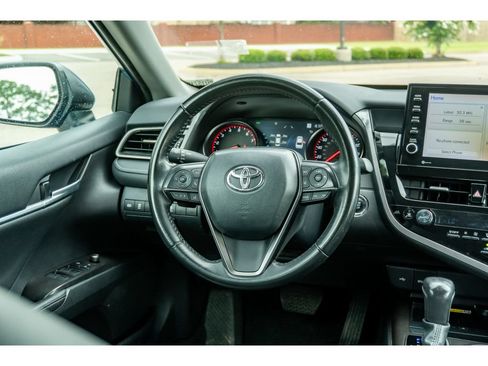 Used 2023 Toyota Camry XSE FWD image 22