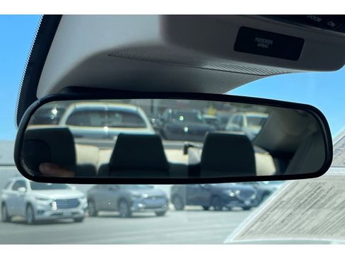 Certified 2023 Honda Accord EX image 24