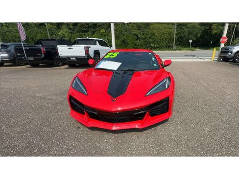 Used 2025 Chevrolet Corvette Z06 RWD image 7
