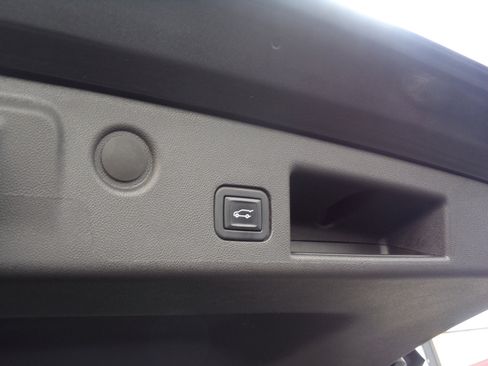 Used 2022 Chevrolet Equinox LT image 23