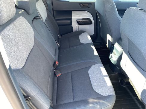 Used 2025 Ford Maverick XLT image 13