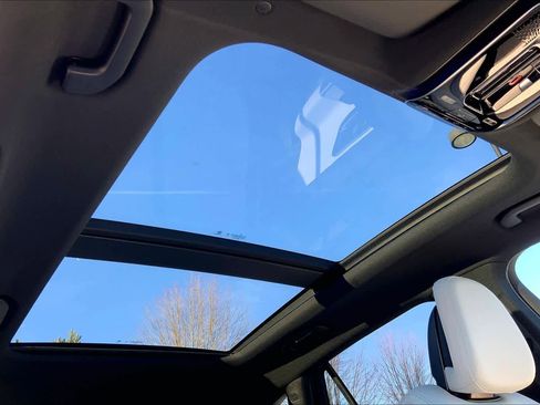 New 2026 Mercedes-Benz GLC 300 GLC 300 image 11