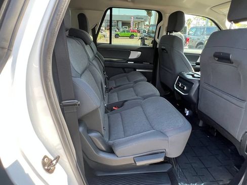 Used 2025 Ford Expedition Max Active RWD image 19