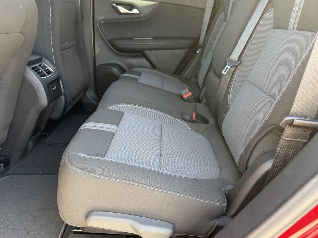 New 2026 Chevrolet Blazer LT w/ Convenience Package FWD image 21