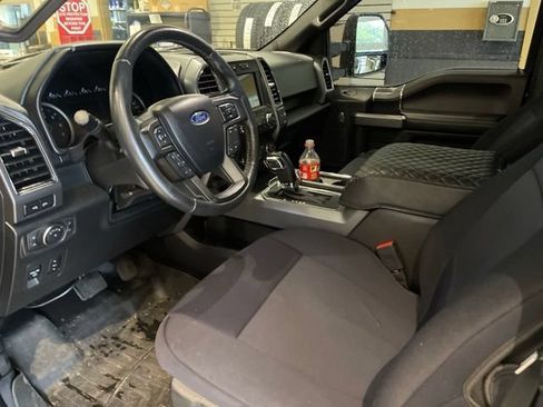 Used 2020 Ford F150 XLT w/ Equipment Group 302A Luxury AWD/4WD image 6