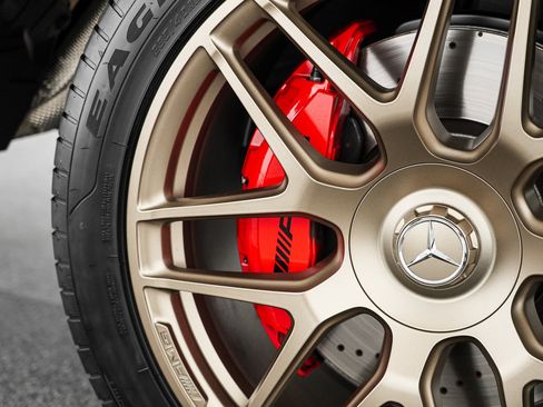 Used 2025 Mercedes-Benz G 63 AMG 4MATIC image 43