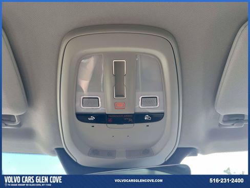 Used 2026 Volvo XC90 B5 Core w/ Protection Package AWD/4WD image 31