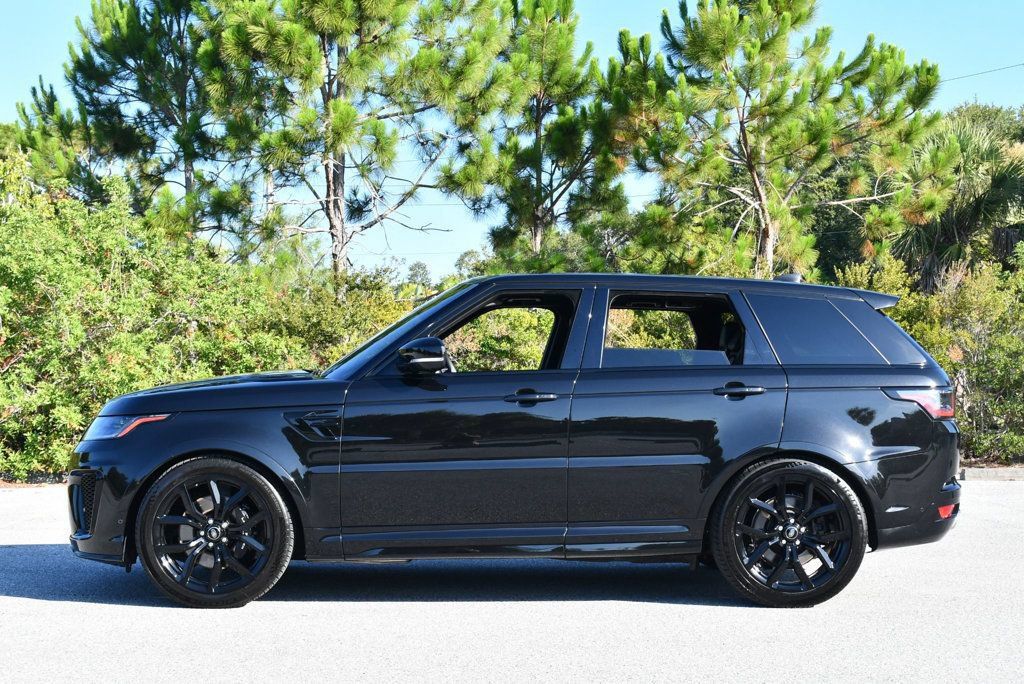 Used 2022 Land Rover Range Rover Sport SVR AWD/4WD image 3
