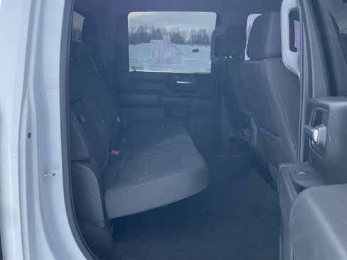 Used 2022 Chevrolet Silverado 2500 LT w/ Convenience Package image 17