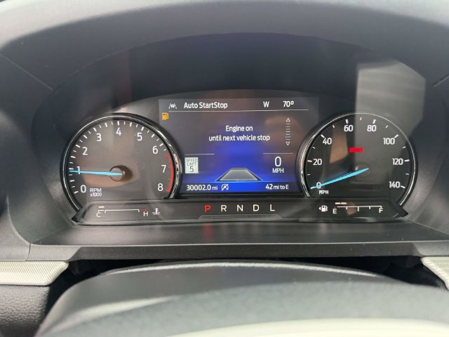 Used 2024 Ford Explorer XLT w/ Equipment Group 202A AWD/4WD image 27