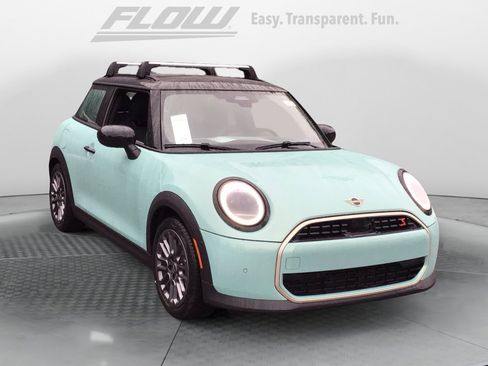 New 2026 MINI Cooper S image 1