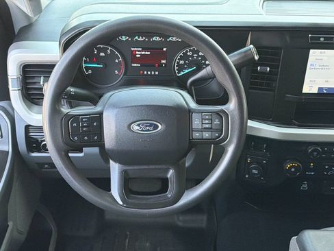 Used 2024 Ford F250 XLT AWD/4WD image 15