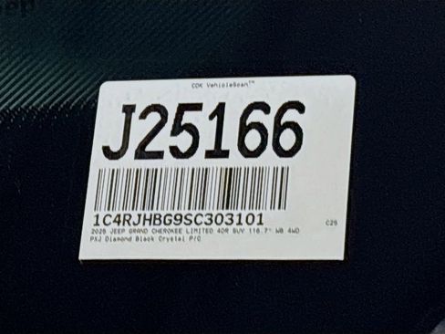 New 2025 Jeep Grand Cherokee Limited w/ Trailer Tow Package image 26