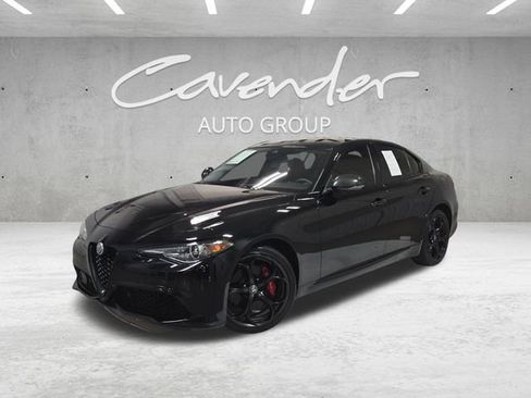 Used 2019 Alfa Romeo Giulia Ti Sport w/ Quick Order Package 22S Sport image 1
