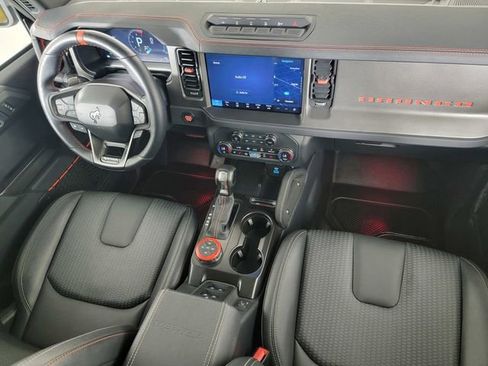 Used 2025 Ford Bronco Raptor AWD/4WD image 33