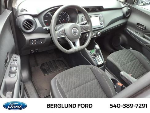 Used 2021 Nissan Kicks S FWD image 16