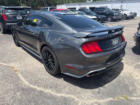Used 2019 Ford Mustang GT Premium w/ GT Performance Package RWD image 5
