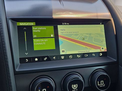 Used 2024 Jaguar F-TYPE R AWD/4WD image 32