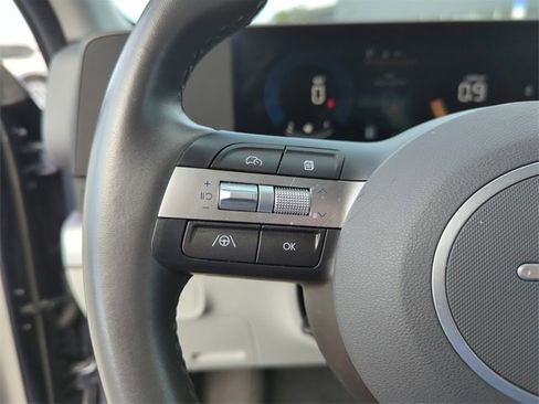 Used 2024 Hyundai Kona SEL image 34