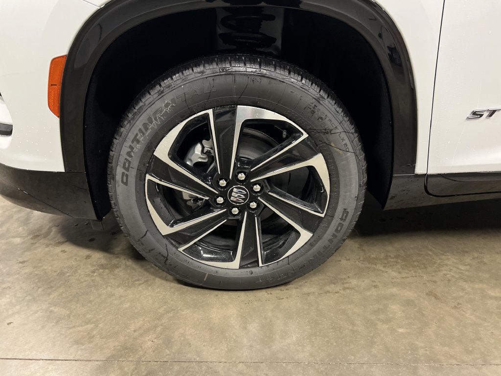 New 2026 Buick Enclave Sport Touring w/ Power Package AWD/4WD image 9