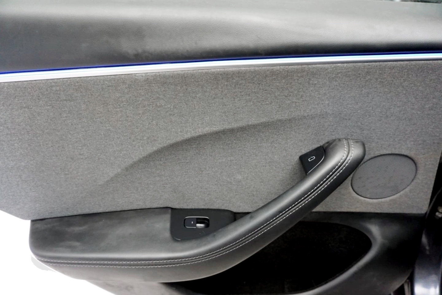 Used 2025 Tesla Model 3 Long Range RWD image 14